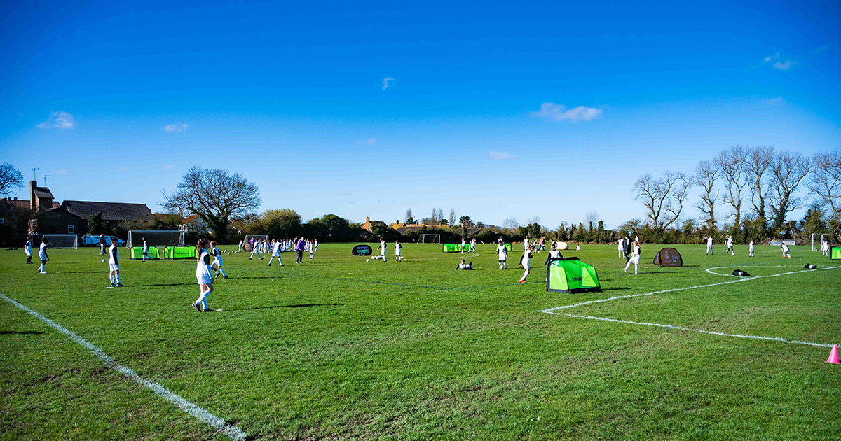 WEB Field with players WEB Field with players