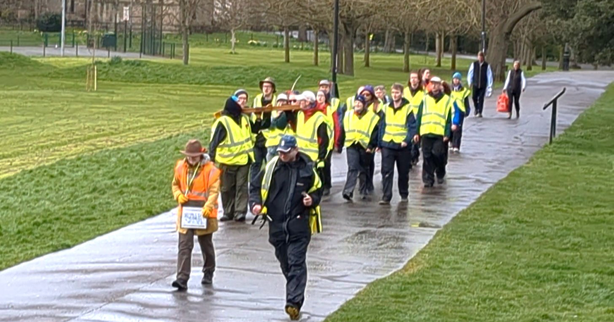 WEB pilgrims approach WEB pilgrims approach