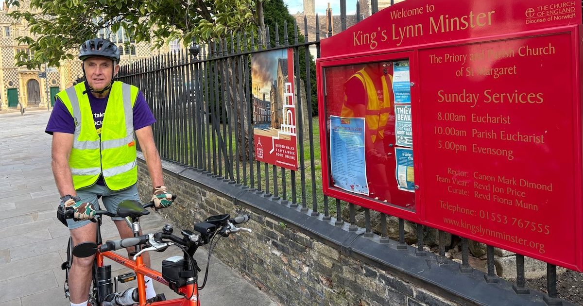 Blind cyclist completes 100km challenge