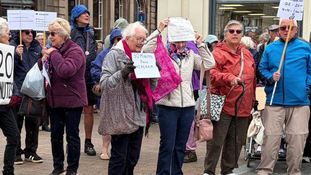 Hundreds gather in King’s Lynn to voice concerns over future of QEH services